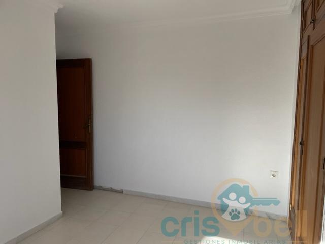 For sale of flat in Lorca