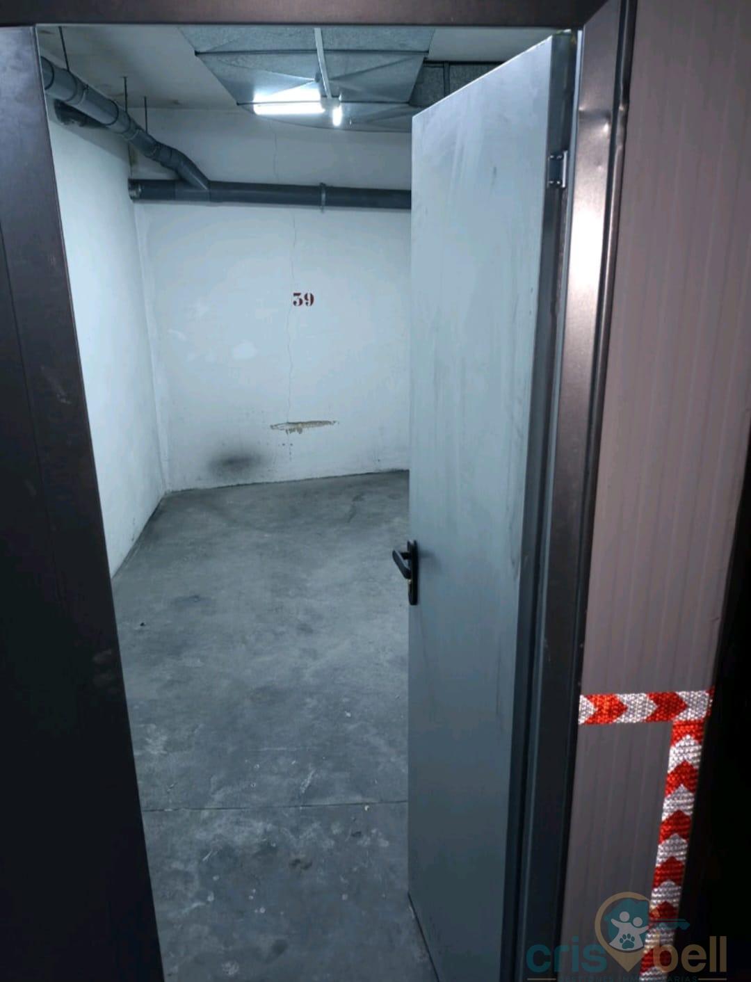For sale of storage room in Villena