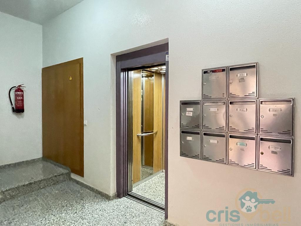 For sale of flat in Lorca