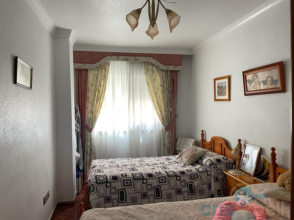 For sale of flat in Lorca