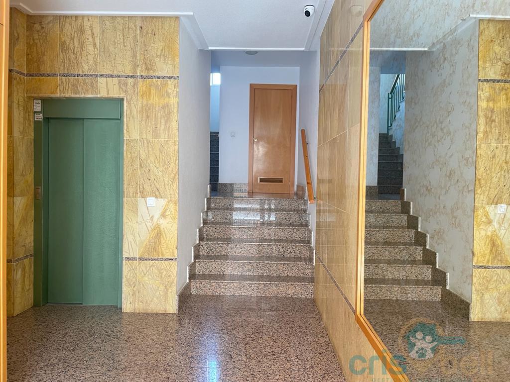 For sale of flat in Lorca