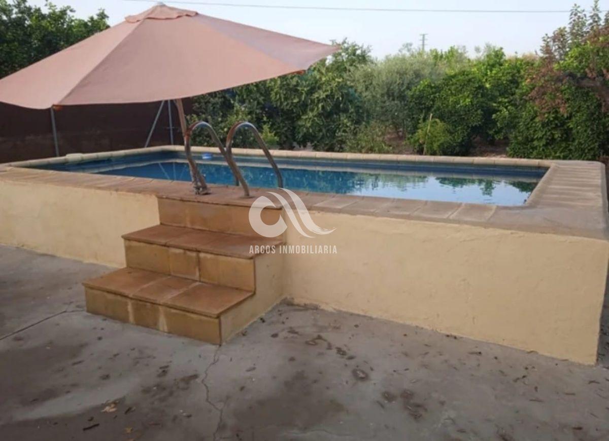 For sale of land in Córdoba