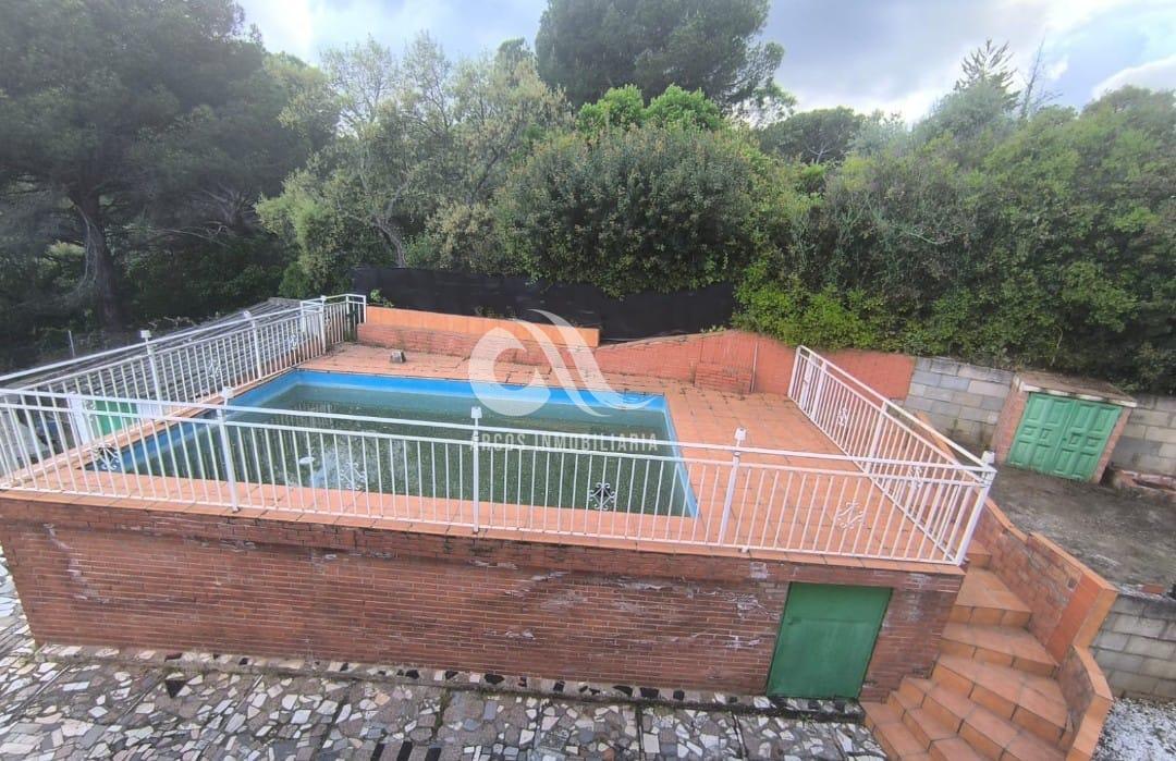 For sale of land in Córdoba