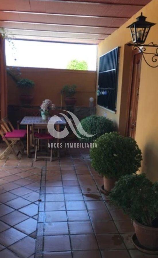 For sale of house in Córdoba