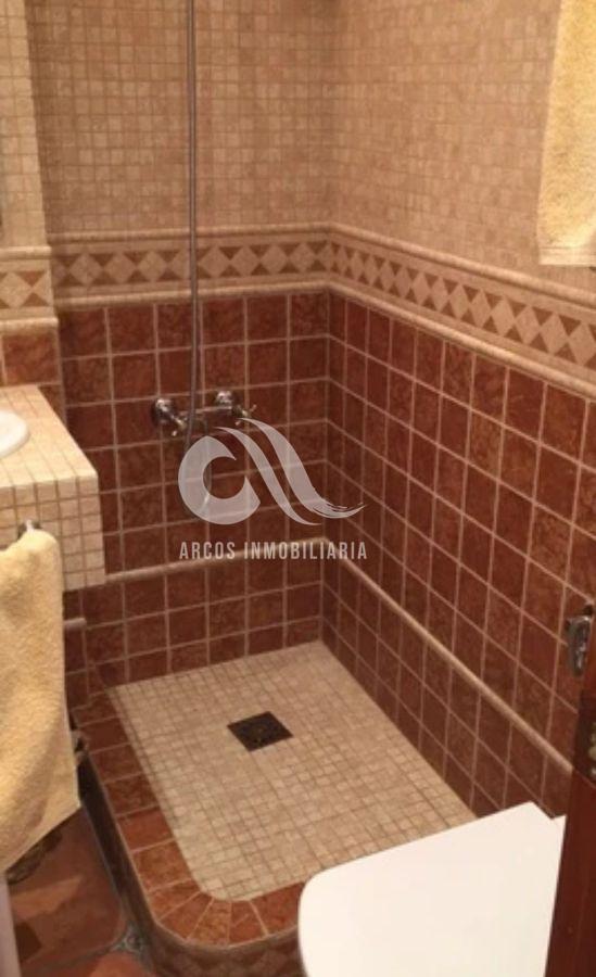 For sale of house in Córdoba