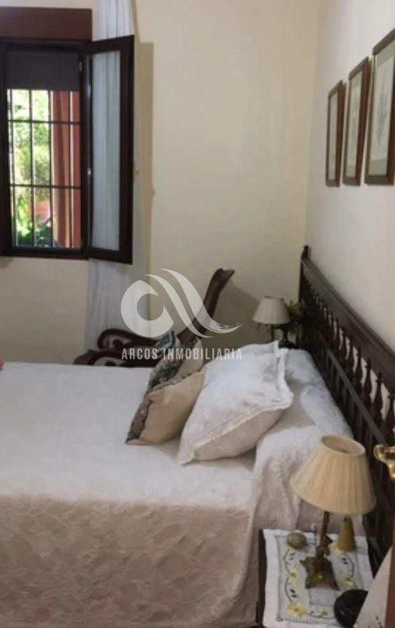 For sale of house in Córdoba