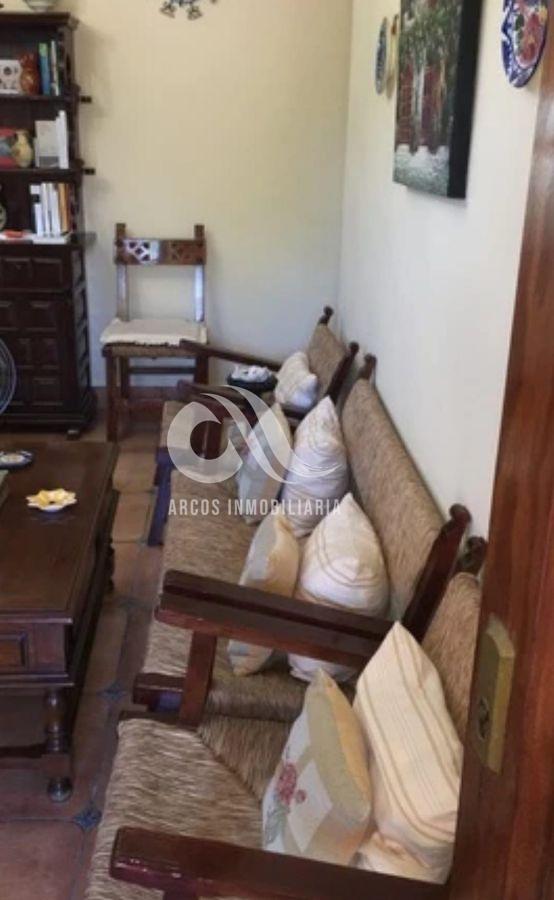 For sale of house in Córdoba