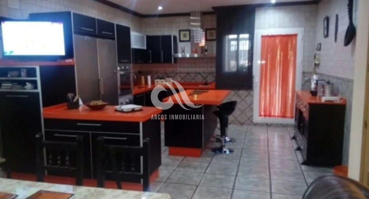 For sale of chalet in Córdoba