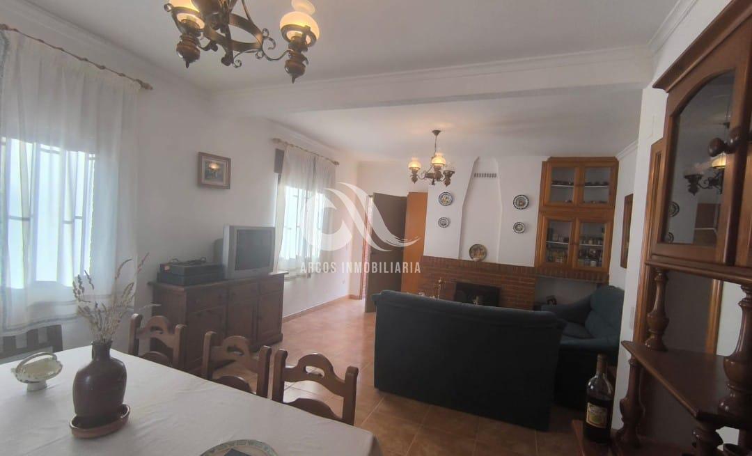 For sale of chalet in Córdoba