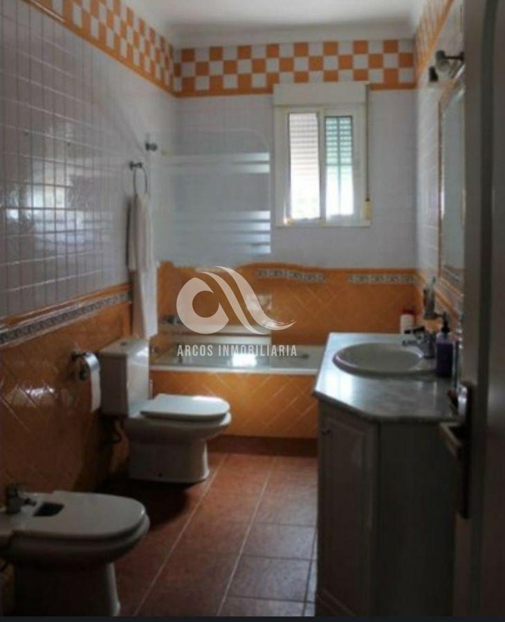 For sale of chalet in Córdoba