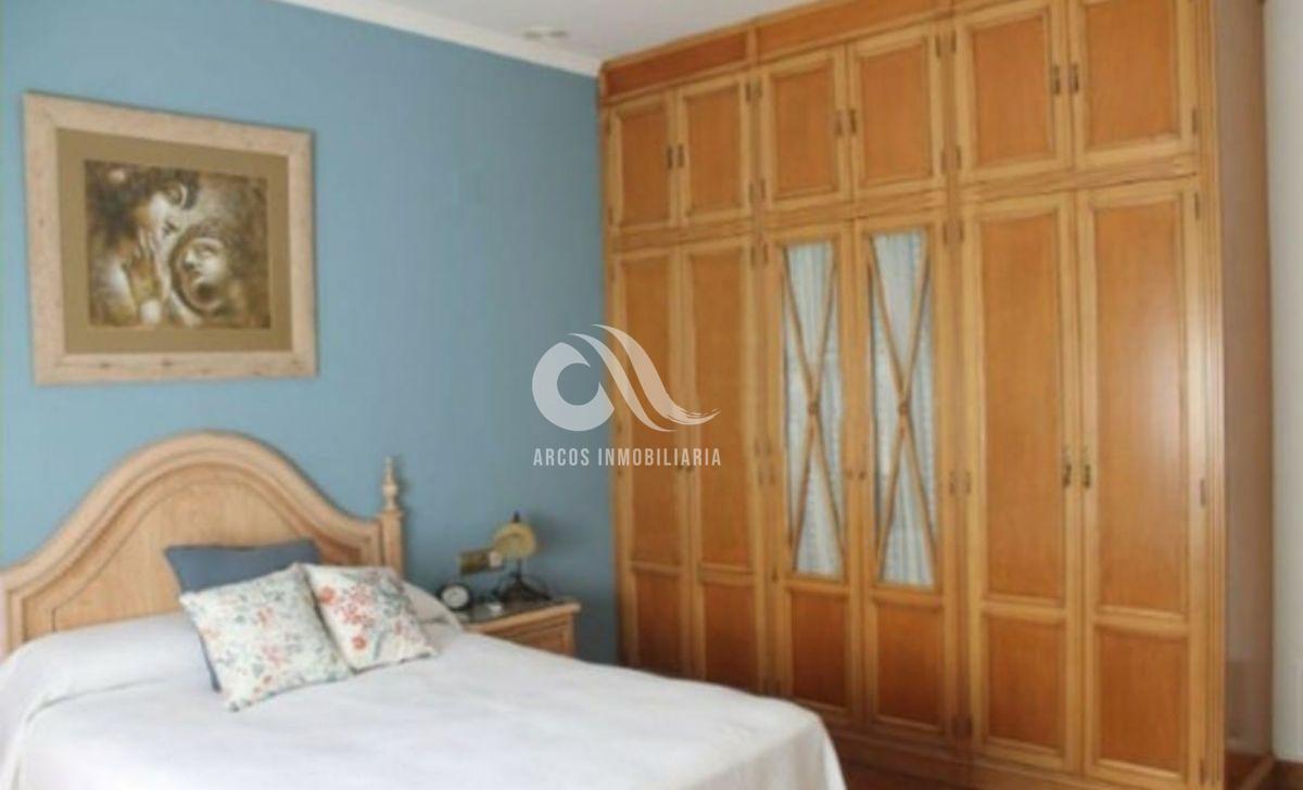 For sale of chalet in Córdoba