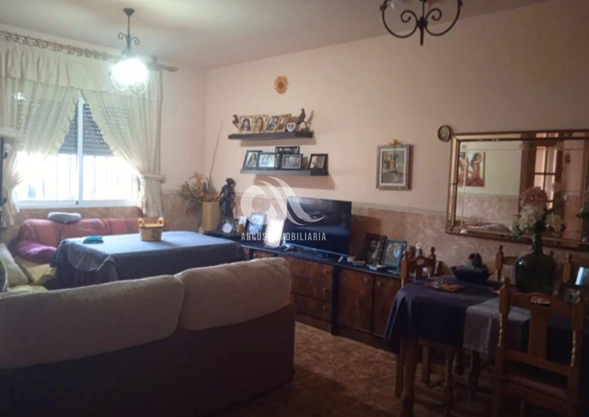 For sale of chalet in Córdoba