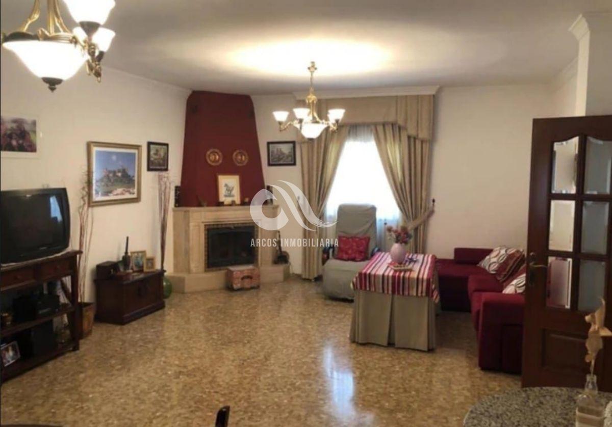 For sale of chalet in Córdoba