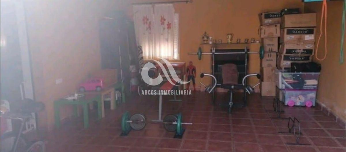 For sale of chalet in Córdoba