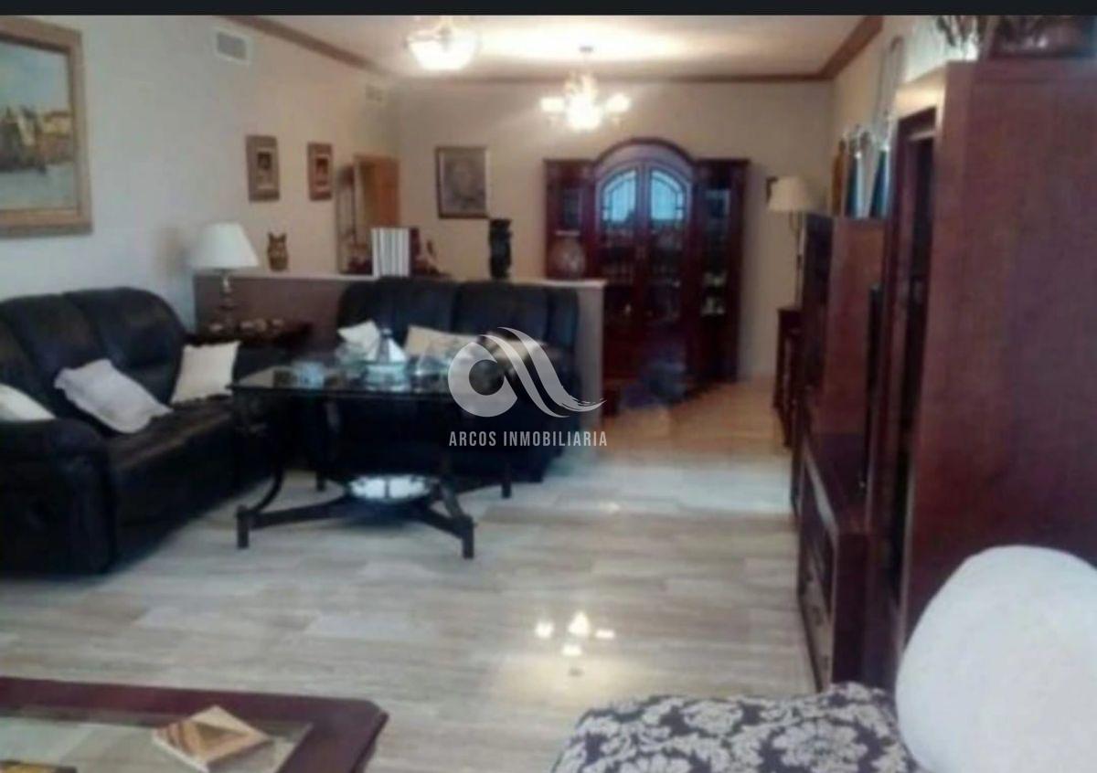 For sale of chalet in Córdoba