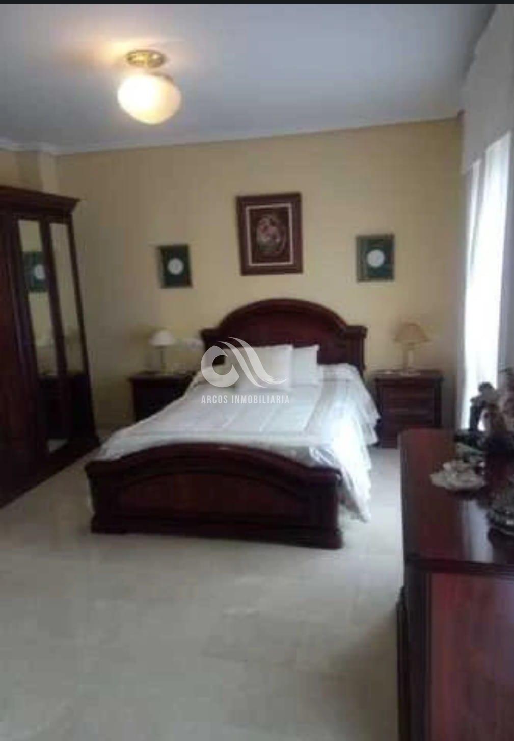For sale of house in Córdoba