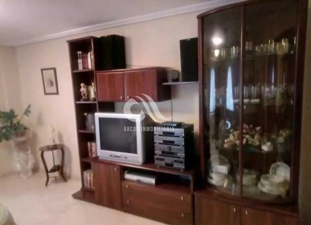 For sale of house in Córdoba