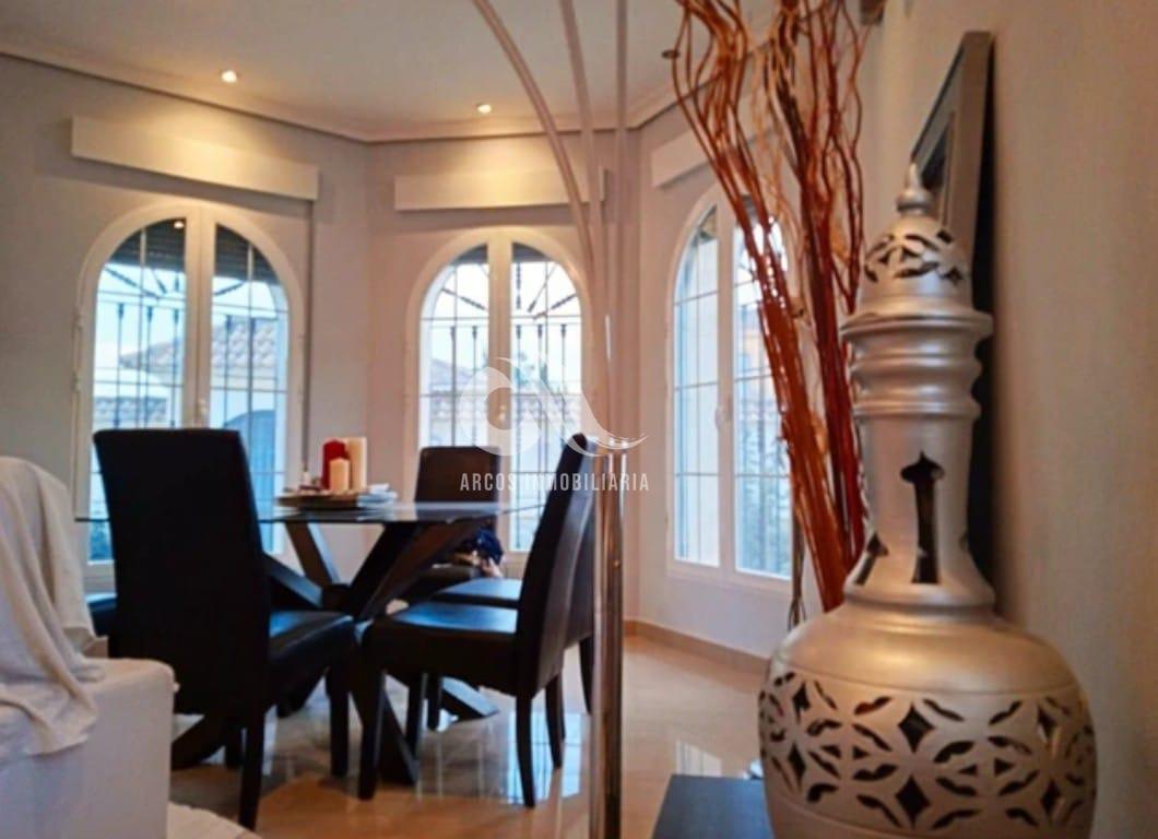 For sale of chalet in Córdoba