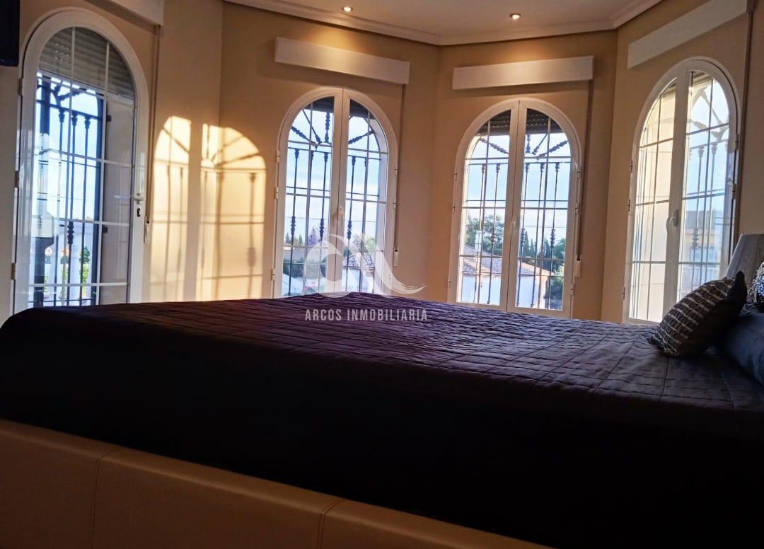 For sale of chalet in Córdoba