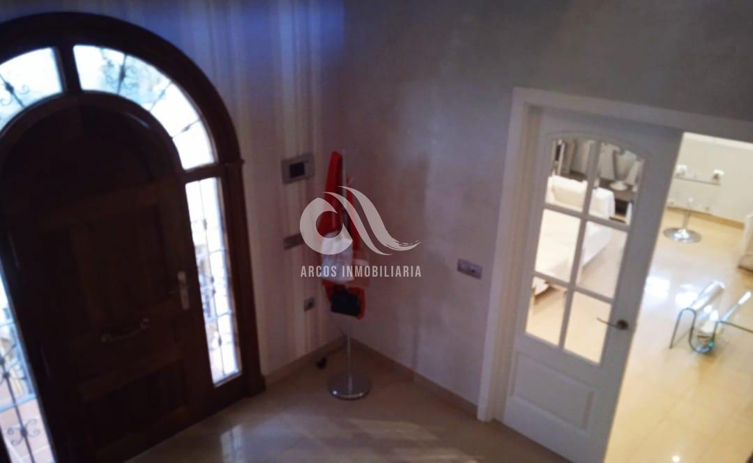 For sale of chalet in Córdoba