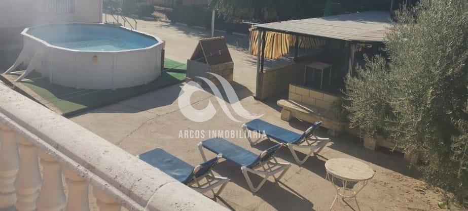 For sale of chalet in Córdoba