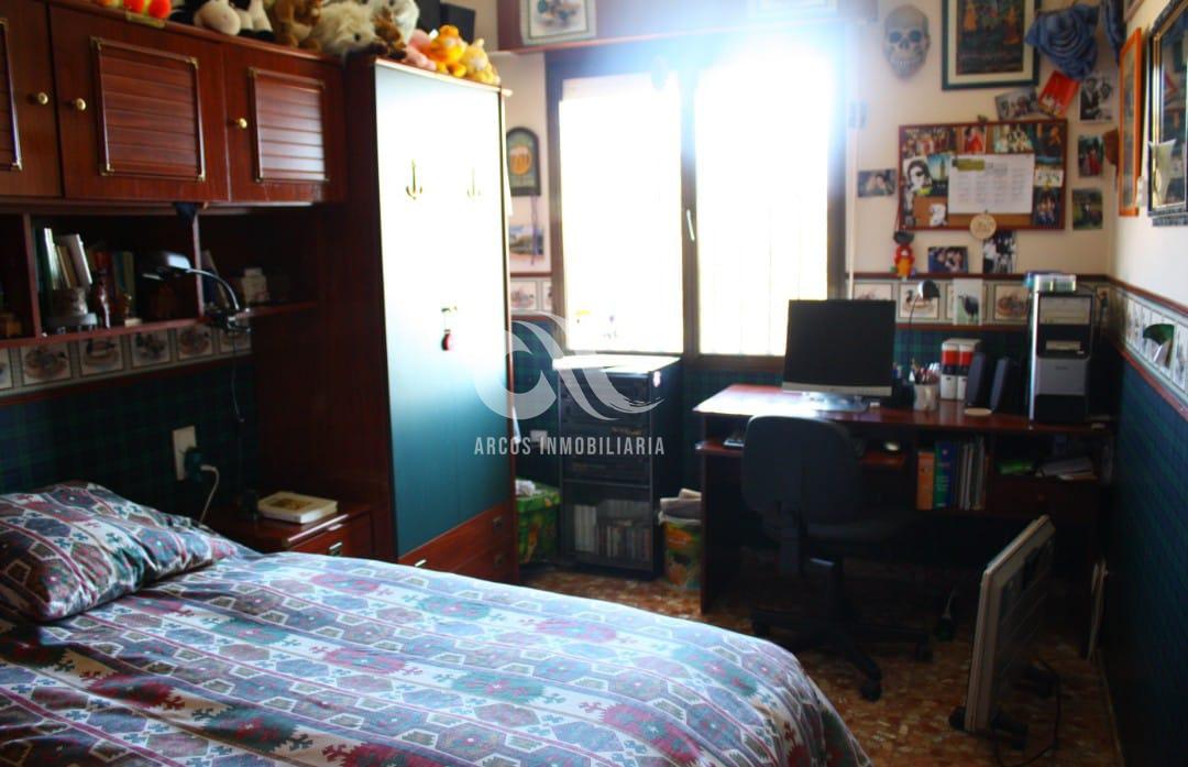 For sale of chalet in Córdoba