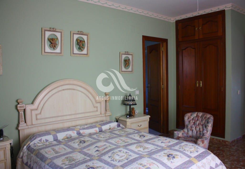 For sale of chalet in Córdoba
