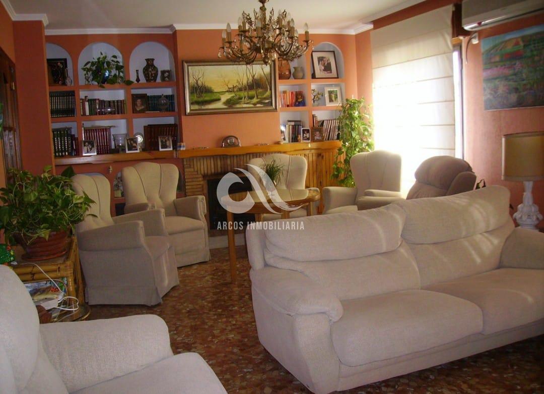 For sale of chalet in Córdoba