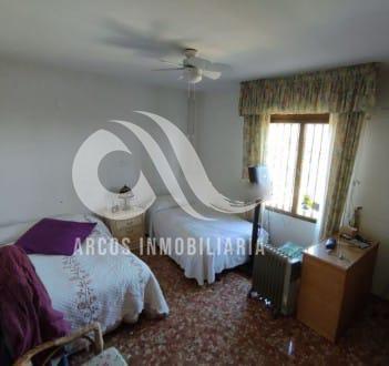 For sale of chalet in Córdoba