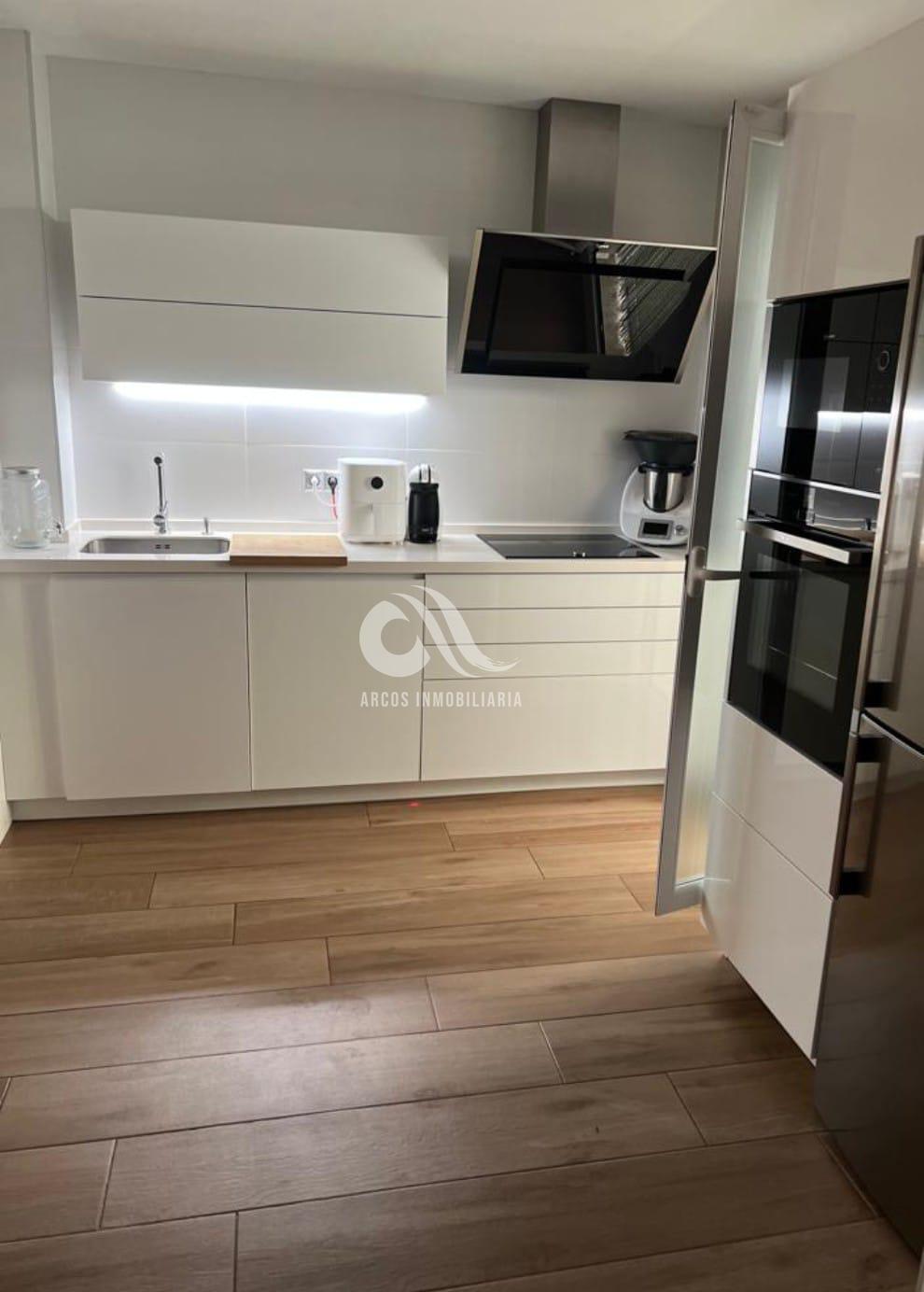 For sale of flat in Córdoba