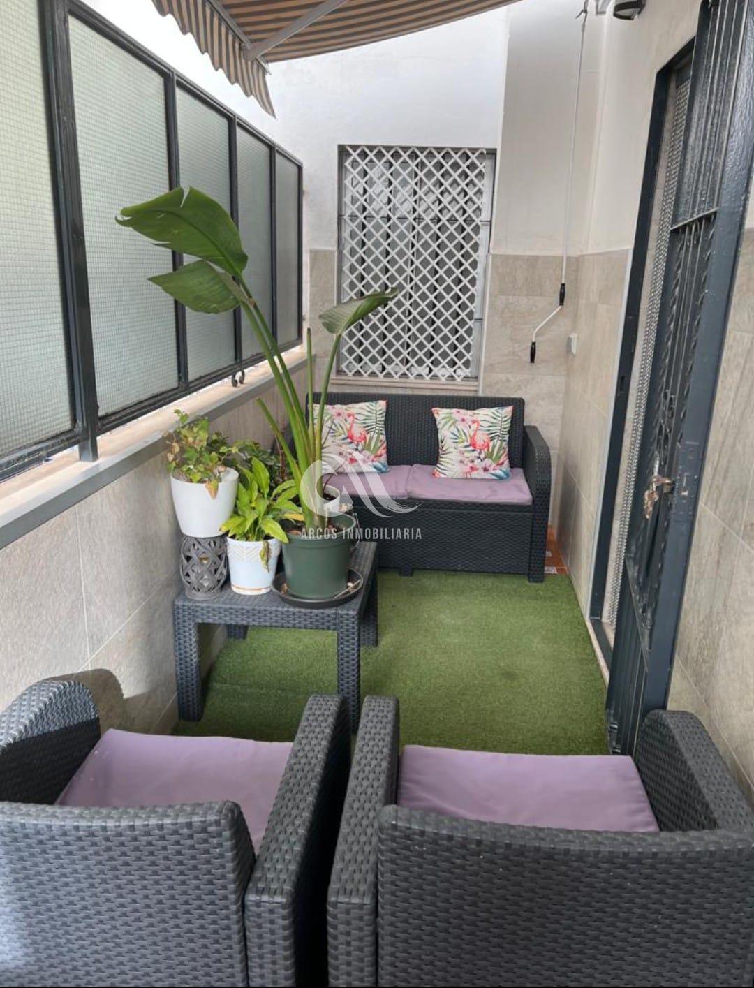 For sale of flat in Córdoba