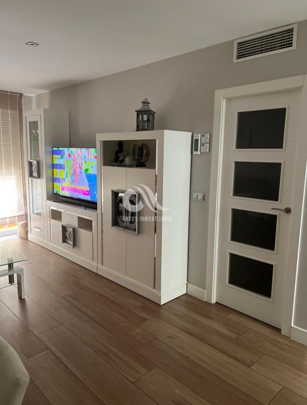 For sale of flat in Córdoba