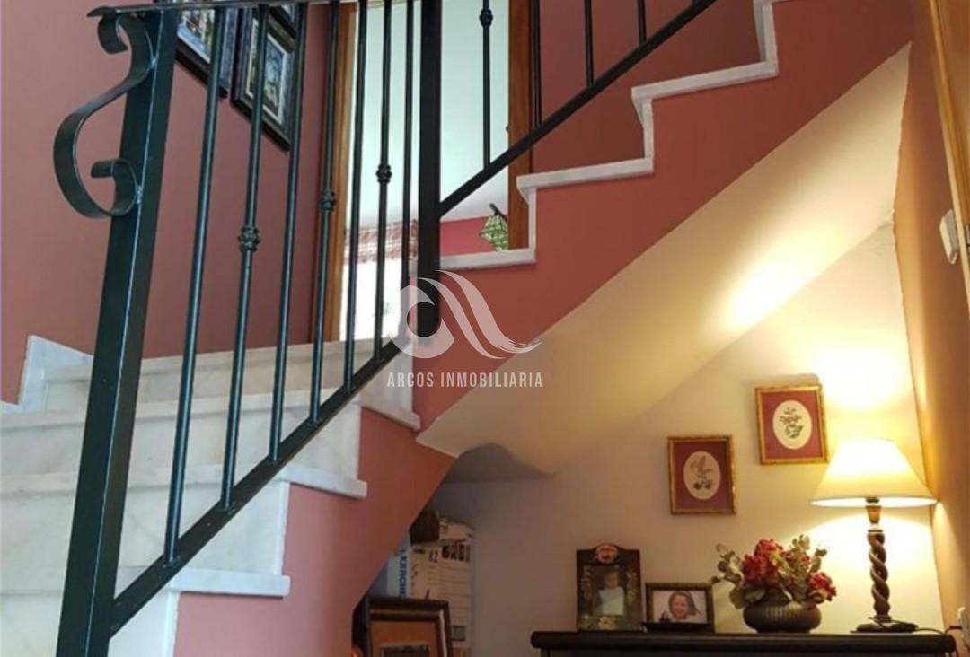 For sale of chalet in Córdoba