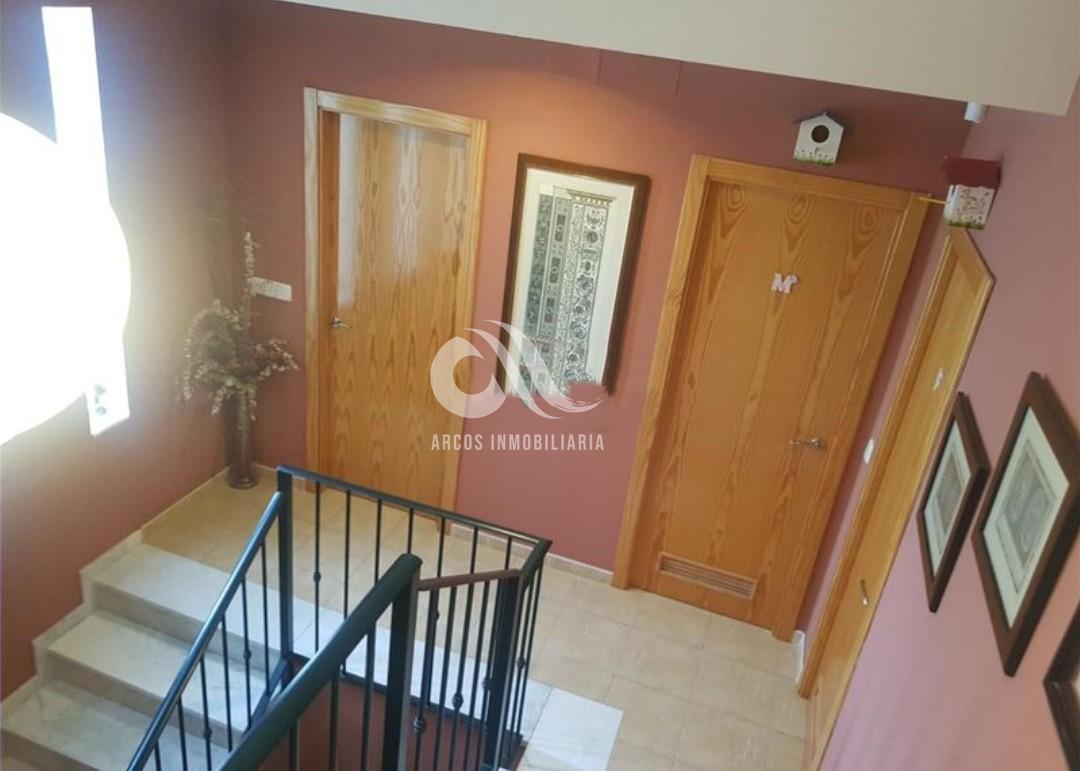 For sale of chalet in Córdoba