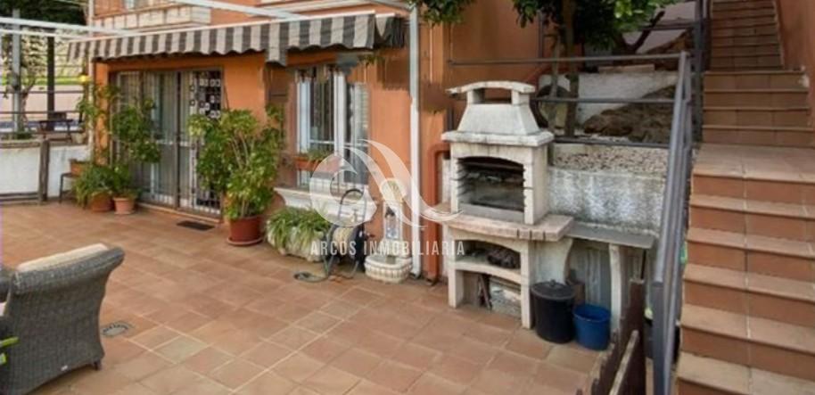 For sale of chalet in Córdoba