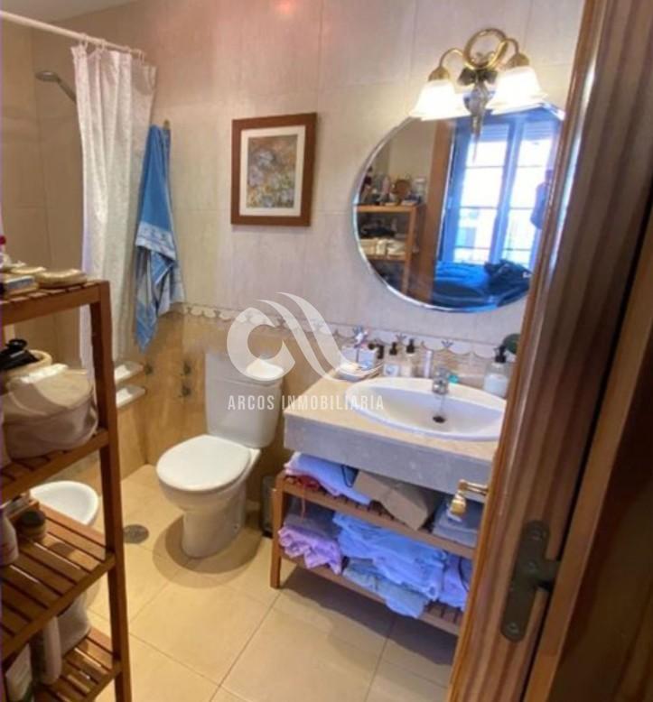 For sale of chalet in Córdoba