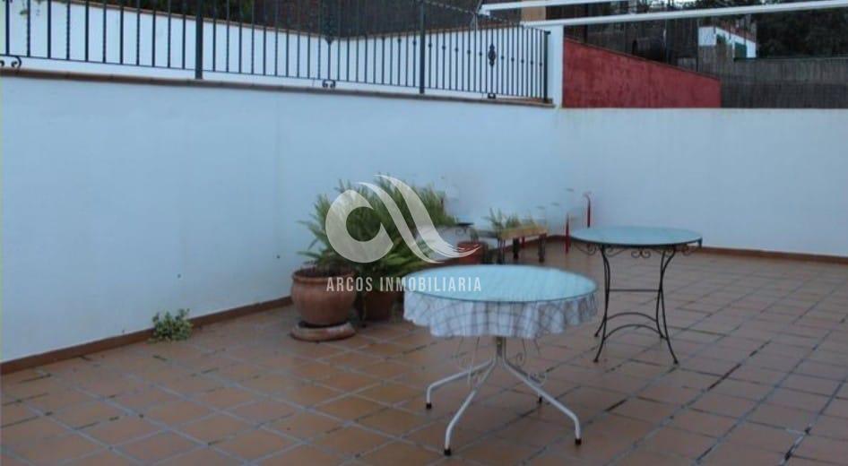 For sale of house in Córdoba