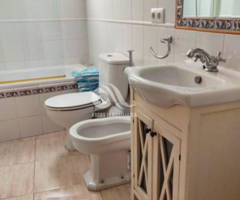 For sale of flat in Córdoba