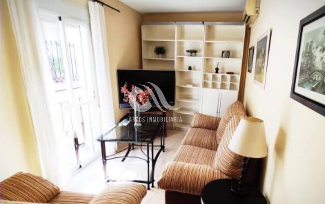 For sale of flat in Córdoba