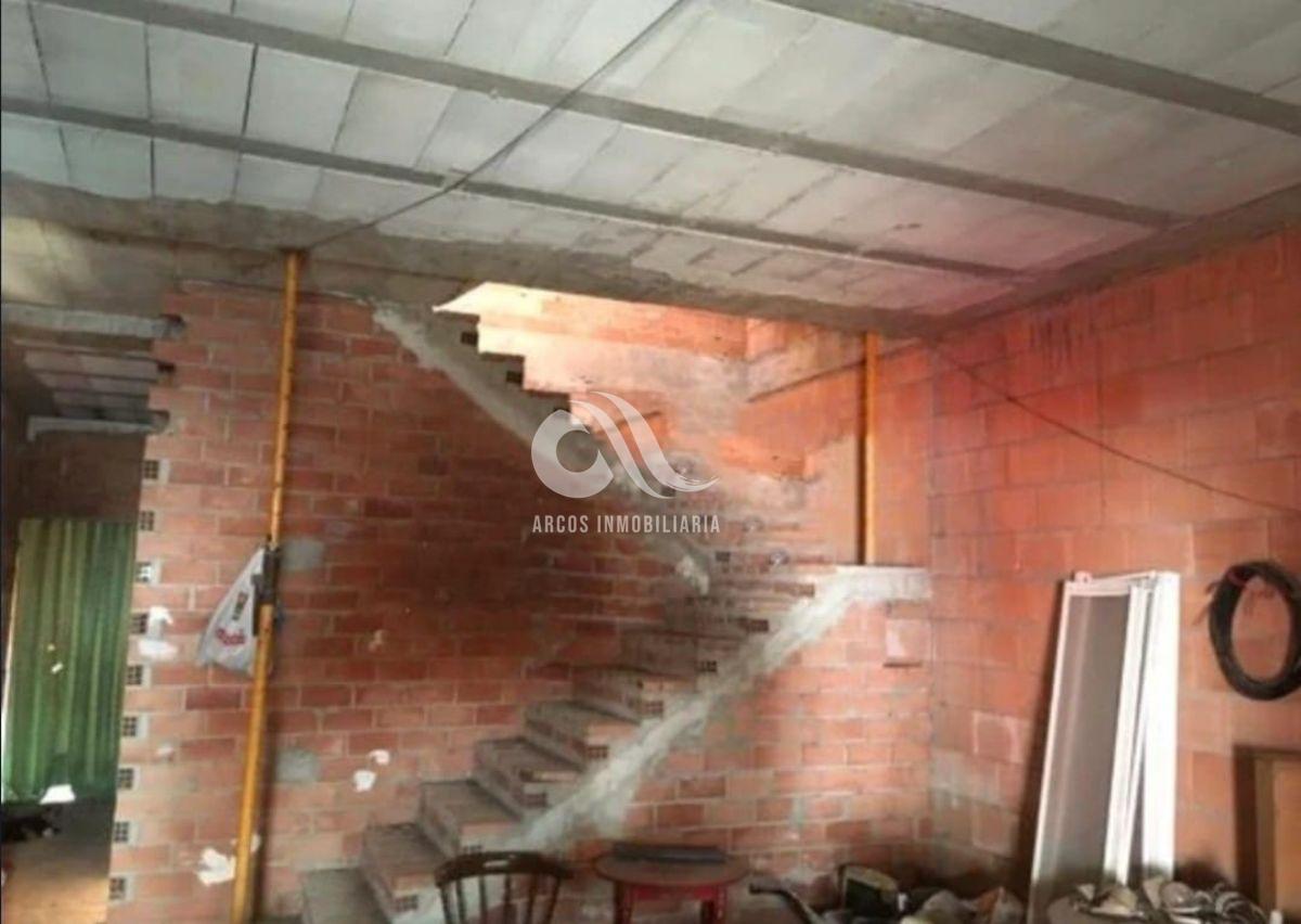 For sale of house in Córdoba