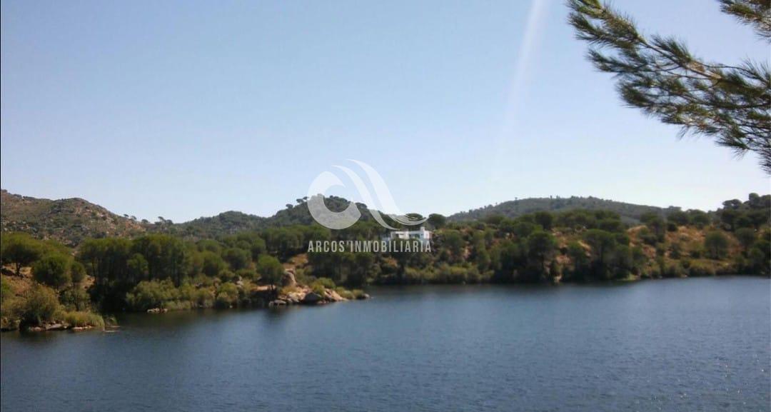 For sale of land in Córdoba
