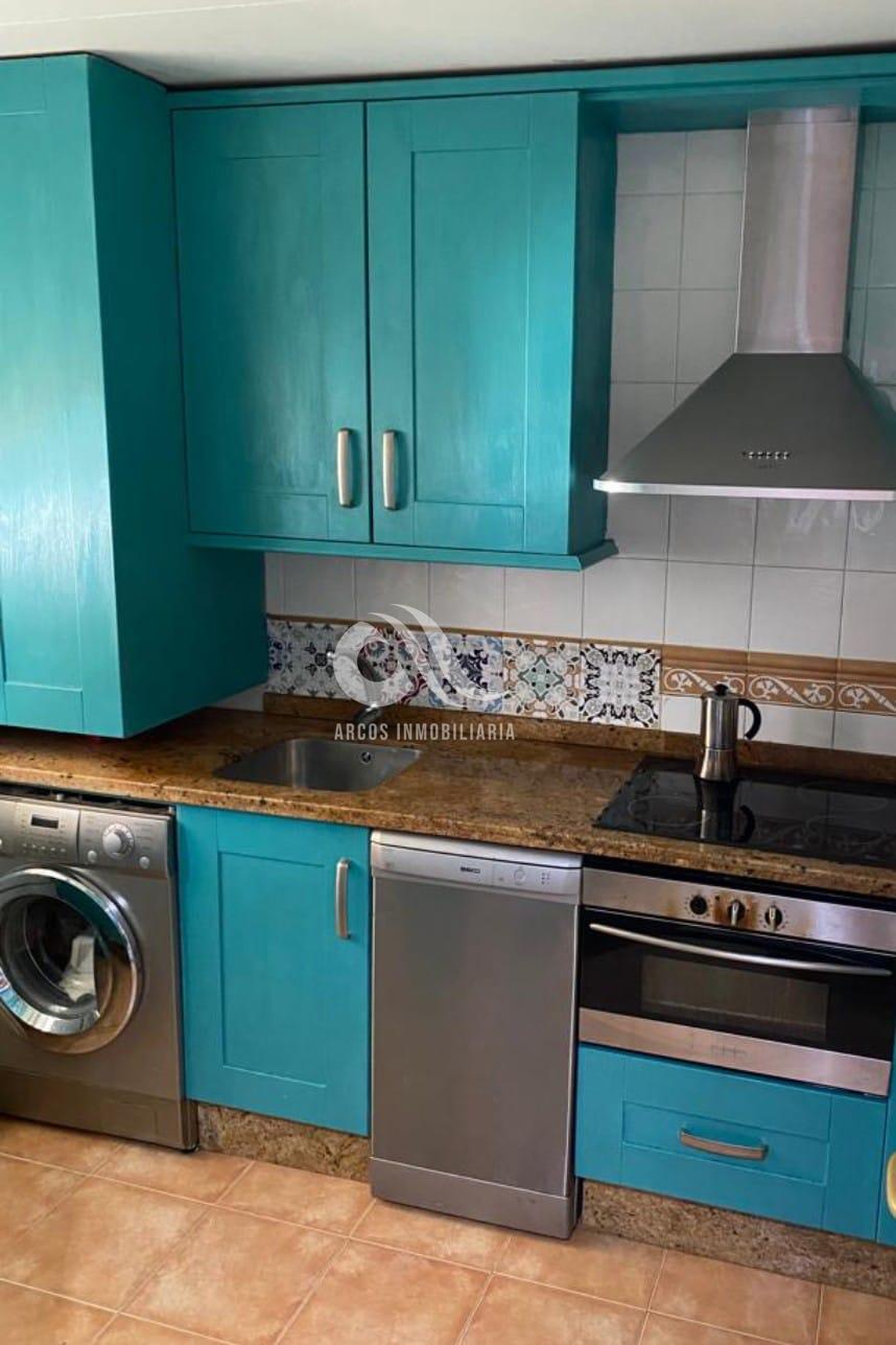 For sale of house in Córdoba