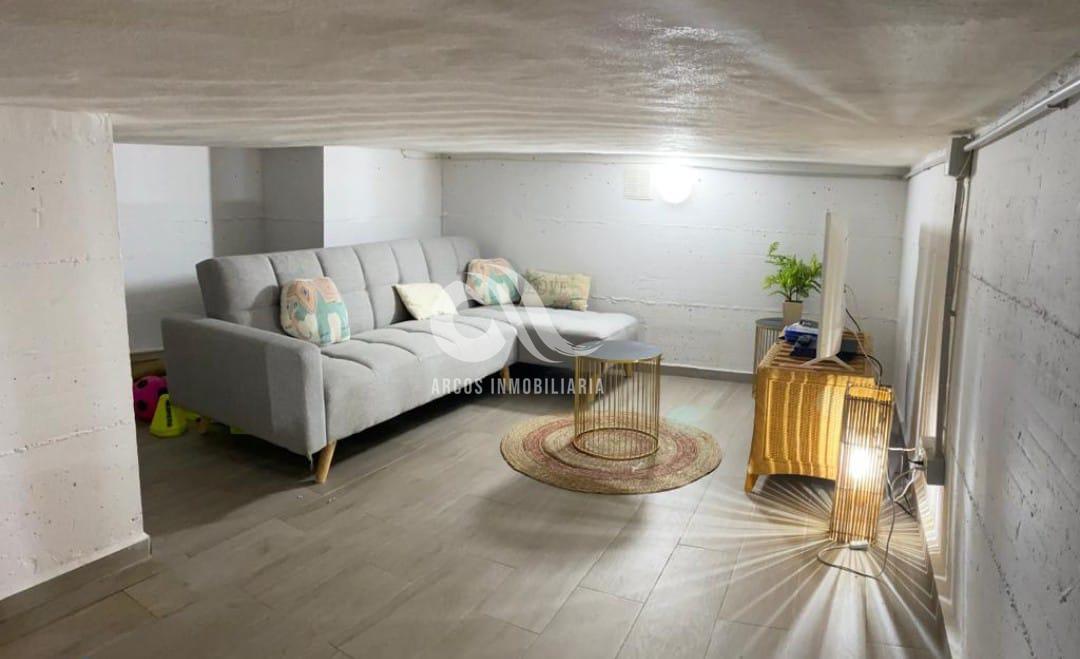 For sale of house in Córdoba