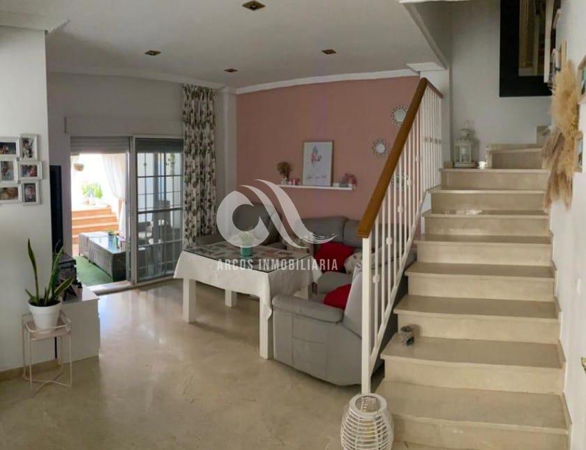 For sale of house in Córdoba