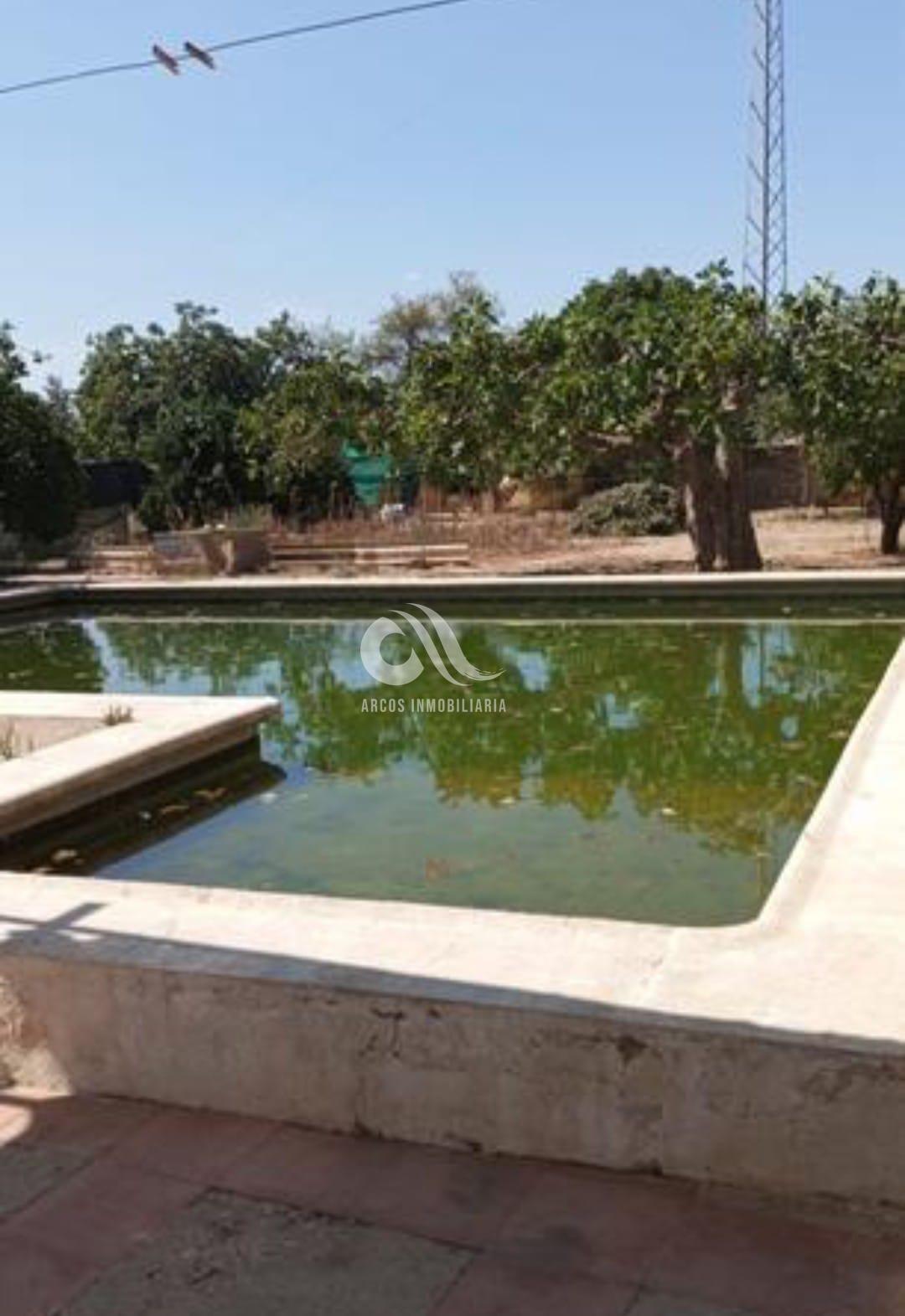 For sale of chalet in Córdoba