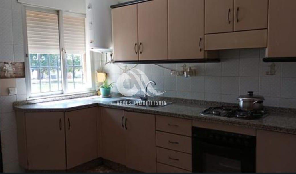 For sale of chalet in Córdoba