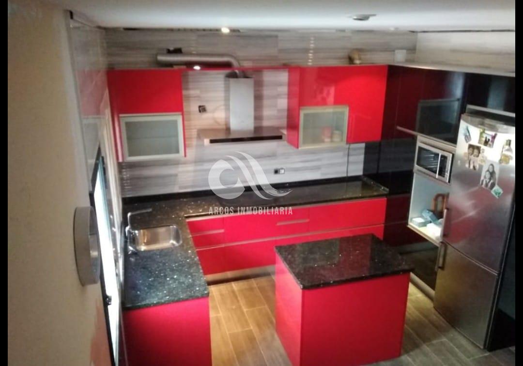 For sale of chalet in Córdoba