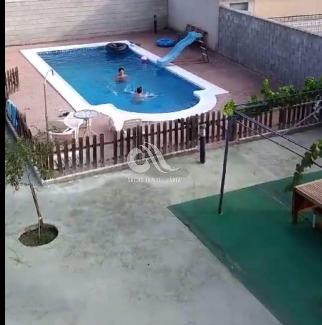 For sale of chalet in Córdoba