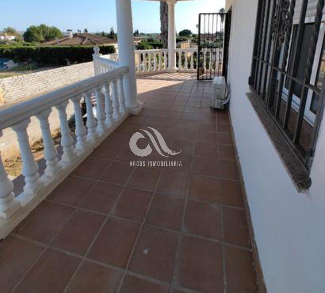 For sale of chalet in Córdoba