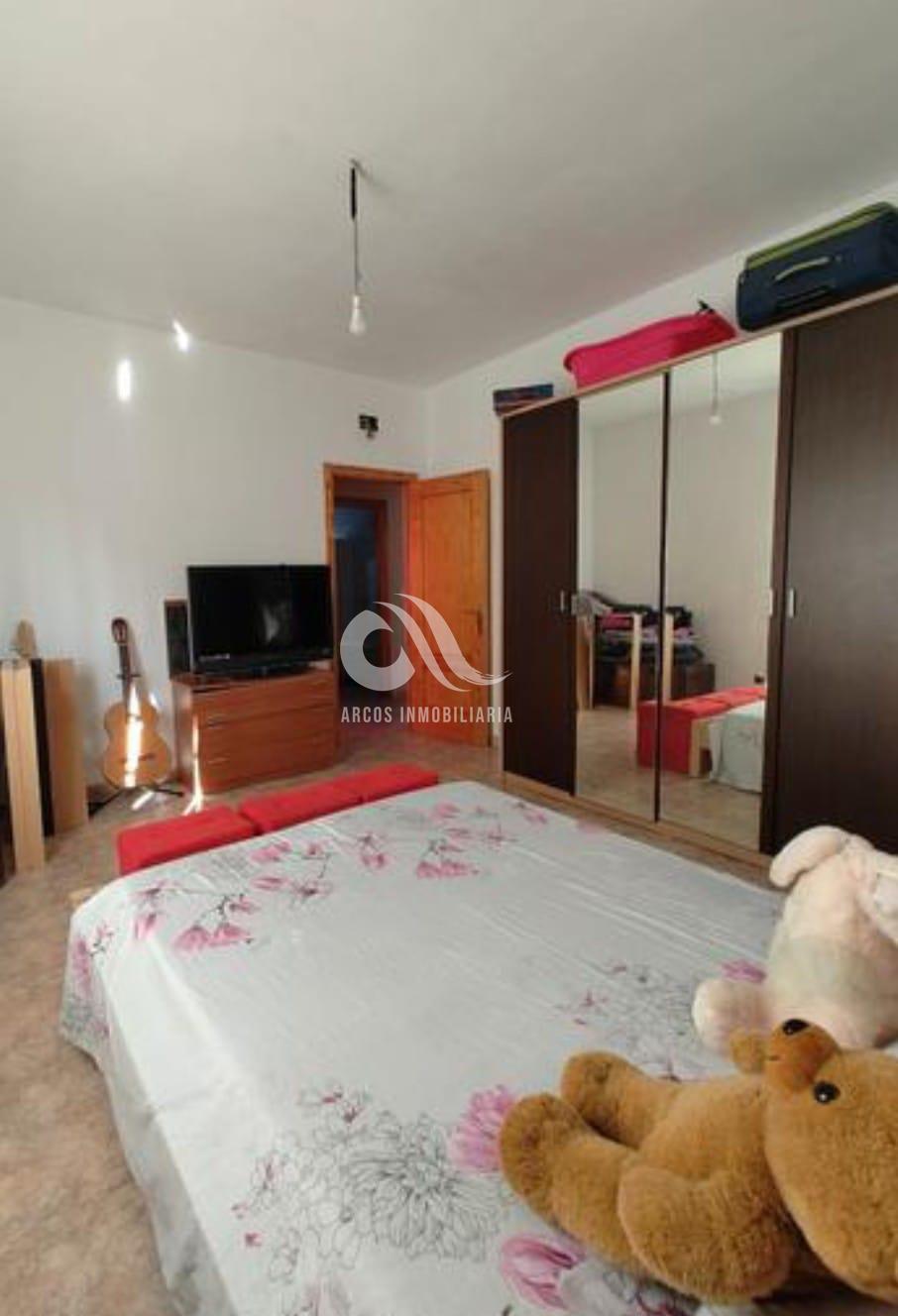 For sale of chalet in Córdoba